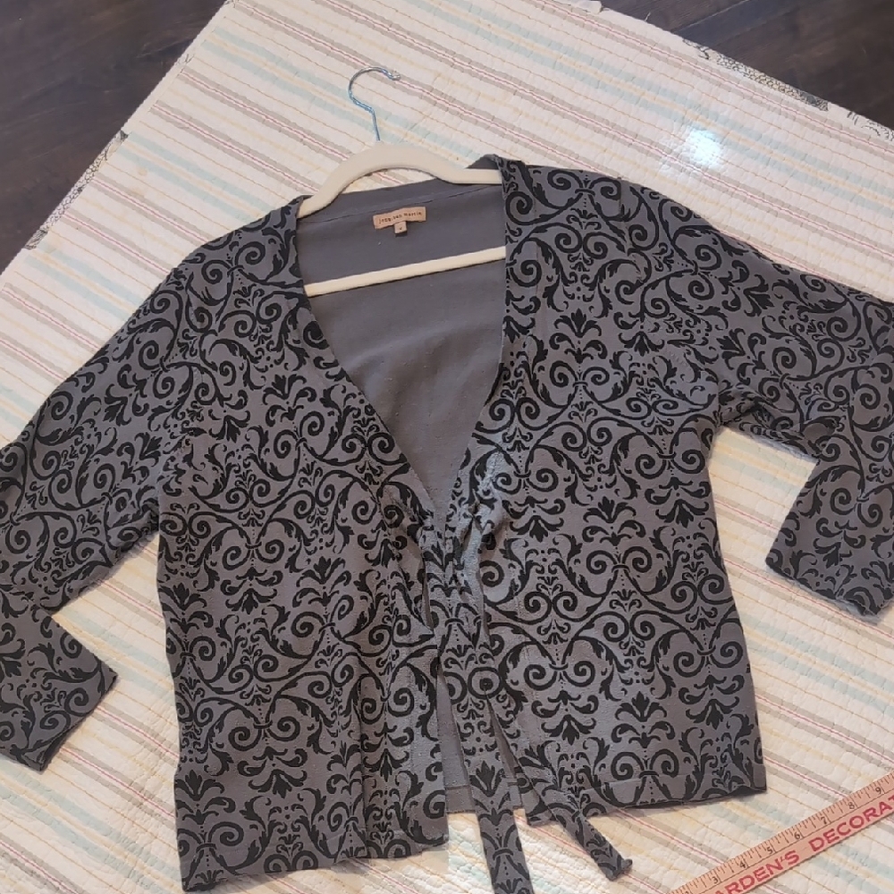 Jonathan Martin Black and Gray Patterned Cardigan